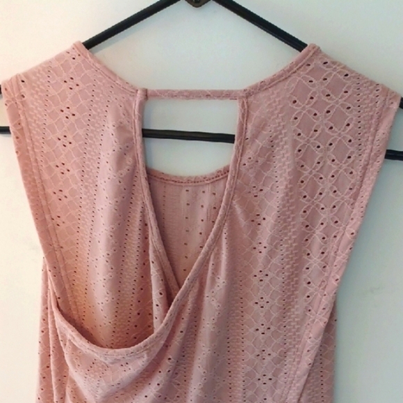SHEIN Pink Asymmetrical Sleeveless Tank Top, L - Picture 6 of 6